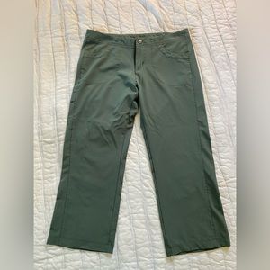 Patagonia Tech Pants, Olive Green, Cropped/Ankle, Women’s Size 4